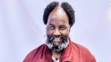 Aretha Rejoins “Celestial Choir”